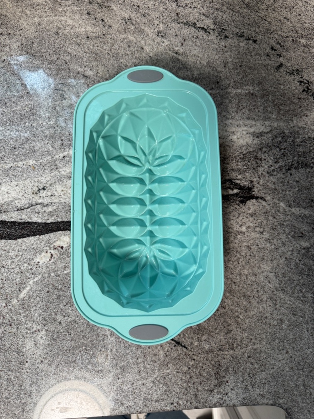 Aqua Silicone Loaf Pan with Decorative Molded Pattern - Picture 2 of 5